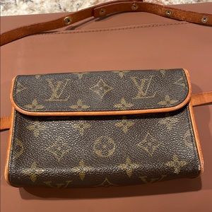 Vintage Louis Vuitton Florentine Bum Bag